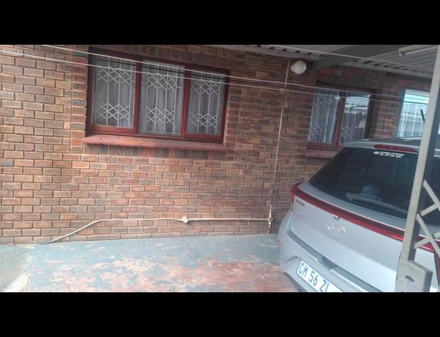 2 BEDROOM PROPERTY TO RENT IN BAYVIEW